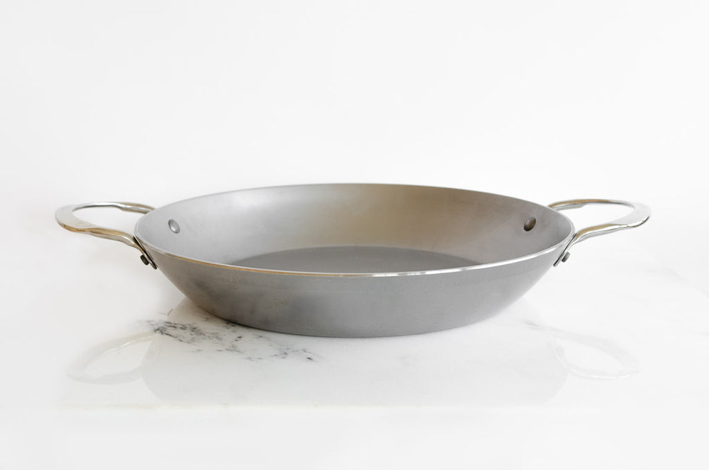 Mineral B Round Roasting Pan