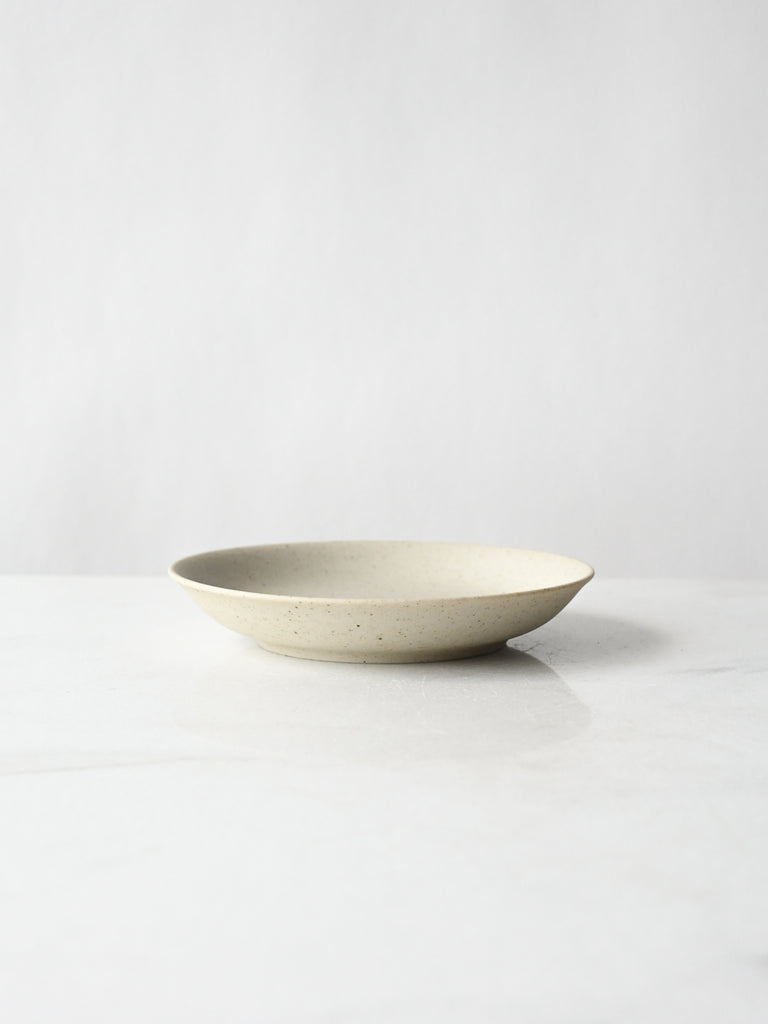 Saucer in Matte Grey