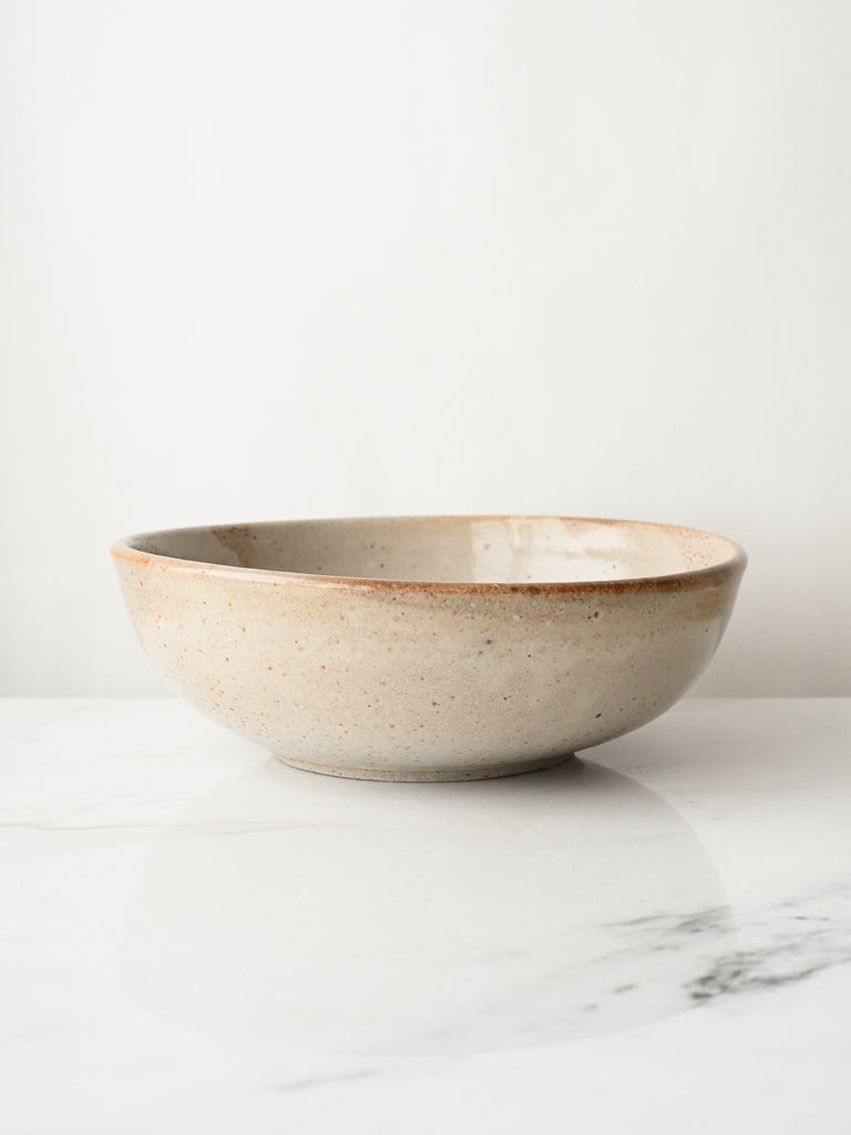 Pale Shino Serving Bowl | No. 02