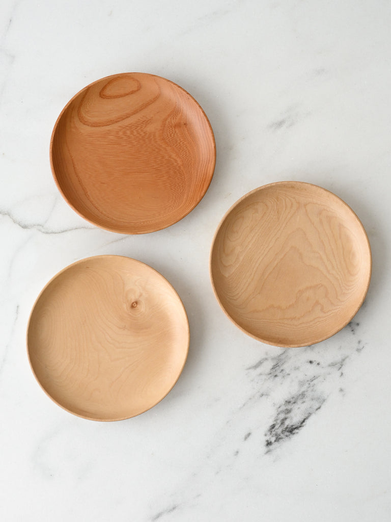 Urushi-Lacquered Small Wooden Plate