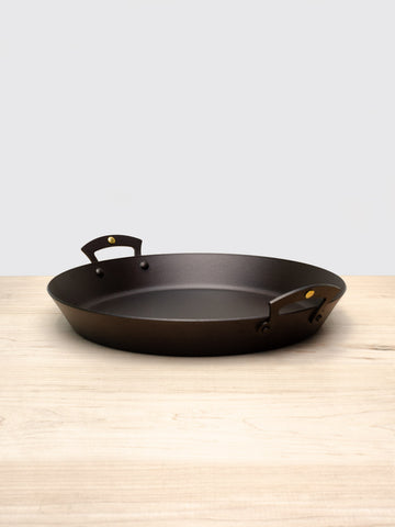 Hand-spun Iron 12 Prospector Pan with lid - Three Bales Home Supply